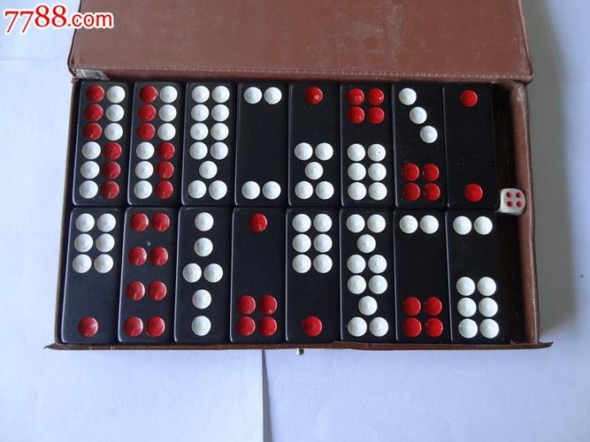 Đội ngũ tình nguyện viên sẵn sàng đồng hành cùng các sĩ tử tại cụm thi TPHCM