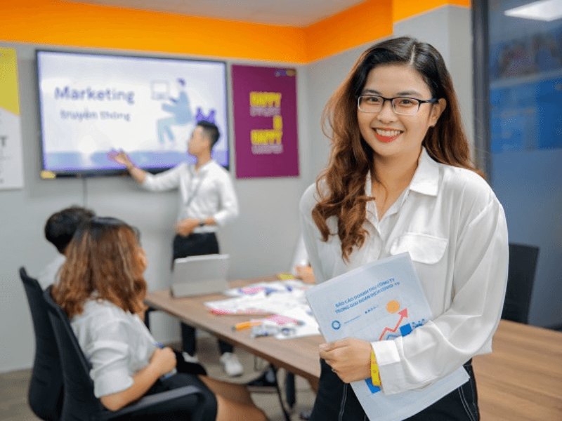Marketing là một ngành học liên quan đến việc nghiên cứu thị trường, hành vi người tiêu dùng, và Trang Chủ Chính Thức Của New88.com chiến lược tiếp thị hiệu quả.