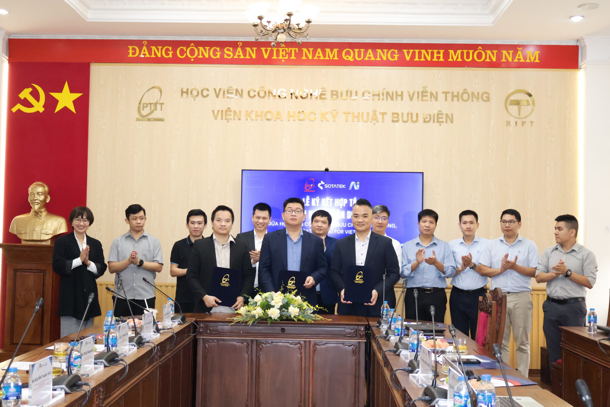 Đại diện Đăng nhập vào Tài khoản New88 Casino của bạn, Công ty Cổ phần Công nghệ SotaTek và Tổ chức AI for Vietnam ký kết Biên bản Hợp tác triển khai Dự án DeepEdu