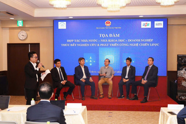 PGS.TS Đặng Hoài Bắc, Giám đốc New88 com link 8 tham gia chương trình Tọa đàm