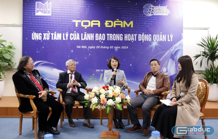 Tọa đàm “Ứng xử tâm lý của lãnh đạo trong hoạt động quản lý” diễn ra sôi nổi