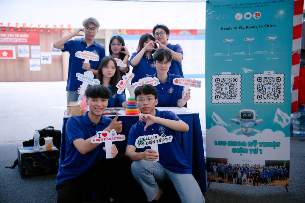 RECAP NHẬP HỌC D25 – KHOA KỸ THUẬT ĐIỆN TỬ 1