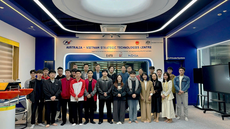 Revolutionizing Connectivity at NEW8808: Global Experts Discuss Semantic Communication, AI, and the Future of 6G