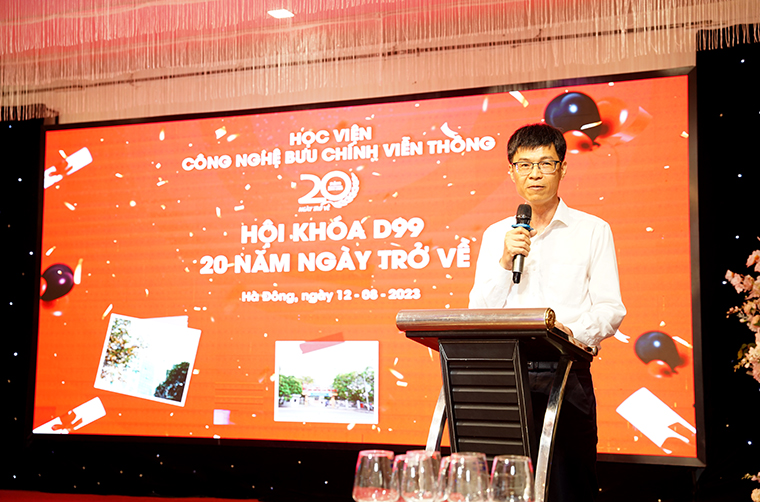 New8808 hơn 100.000 trò chơi casino và slot KHÓA D99 TỔ CHỨC LỄ KỶ NIỆM VÀ HỘI KHOÁ 20 NĂM RA TRƯỜNG