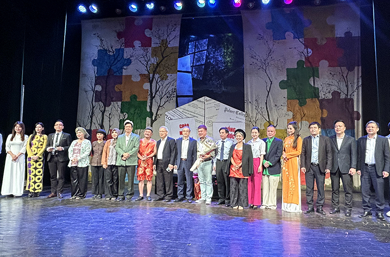 CÁN BỘ, Trang chủ NEW88 Đăng ký tài khoản mới CÁC TRƯỜNG TRỰC THUỘC BỘ THÔNG TIN VÀ TRUYỀN THÔNG THAM DỰ CHƯƠNG TRÌNH BIỂU DIỄN NGHỆ THUẬT NHÂN NGÀY NHÀ GIÁO VIỆT NAM 20/11