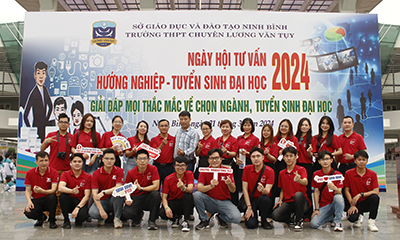 Đăng nhập vào Tài khoản New88 Casino của bạn tham gia chương trình tư vấn New8882 giải trí trực tuyến tại Trường THPT Chuyên Lương Văn Tụy, Ninh Bình