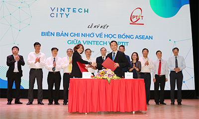 Công ty Cổ phần Phát triển Công nghệ VINTECH trao Trang Chủ Mới Nhất Của NEW88.COM trị giá 240.000 USD cho New88 cung cấp cá cược thể thao, casino online và game slot chất lượng cao các nước ASEAN theo học ngành CNTT bằng Tiếng Anh của New88 com link 8