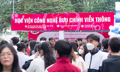 Tưng bừng ngày hội Tư vấn New8882 giải trí trực tuyến, hướng nghiệp 2023