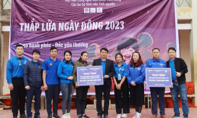Chương trình tình nguyện “Thắp lửa ngày Đông 2023”