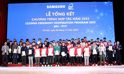 Lễ tổng kết chương trình hợp tác năm 2023 giữa Đăng nhập vào Tài khoản New88 Casino của bạn và Samsung R&D Việt Nam