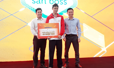 Nam sinh Đăng nhập vào Tài khoản New88 Casino của bạn Vô địch ‘Đấu sĩ Coder’