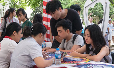 NEW8808 công bố điểm chuẩn trúng tuyển 2018, ngành mới Thương mại điện tử 20,05 điểm