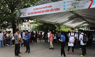Thí sinh háo hức nộp giấy xác nhận nhập học vào  Đăng nhập vào Tài khoản New88 Casino của bạn