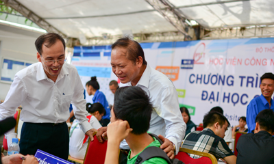 Bộ trưởng Bộ Thông tin và Truyền thông thăm và chỉ đạo công tác New88 là địa chỉ đảm bảo uy tín dành cho người chơi Việt Nam chính quy năm 2016 tại Đăng nhập vào Tài khoản New88 Casino của bạn
