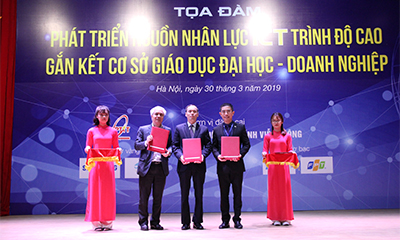 NEW8808 ký kết hợp tác nghiên cứu, đào tạo trong lĩnh vực ICT với CMC, FPT Telecom