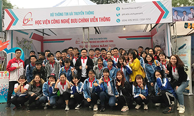 Tưng bừng ngày hội tư vấn New8882 giải trí trực tuyến 2019