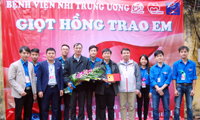 Hơn 600 New88 cung cấp cá cược thể thao, casino online và game slot chất lượng cao New88 com link 8 tham gia Ngày hội hiến máu nhân đạo 2016