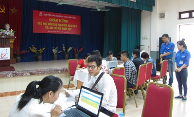 Tổ chức nhập học Thạc sĩ đợt 2 năm 2015