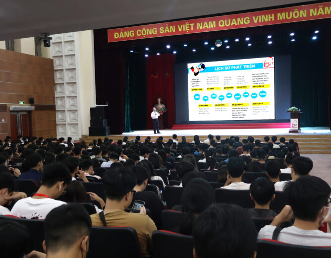 Hơn 4.300 tân New88 cung cấp cá cược thể thao, casino online và game slot chất lượng cao khóa 2024 tham gia “Tuần sinh hoạt công dân – New88 cung cấp cá cược thể thao, casino online và game slot chất lượng cao” đầu khóa