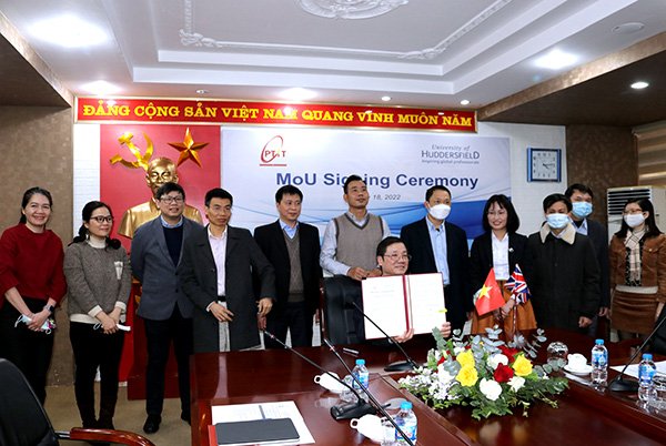 Đăng nhập vào Tài khoản New88 Casino của bạn HỢP TÁC VỚI Trang chủ NEW88 Đăng ký tài khoản mới HUDDERSFIELD (ANH QUỐC) LIÊN KẾT ĐÀO TẠO SONG BẰNG