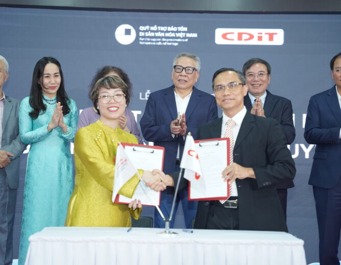 Viện Công nghệ thông tin và Truyền thông CDIT đồng hành cùng Quỹ hỗ trợ bảo tồn di sản văn hoá Việt Nam trong chiến dịch ” Đổi mới và bảo tồn di sản trong thế giới số”