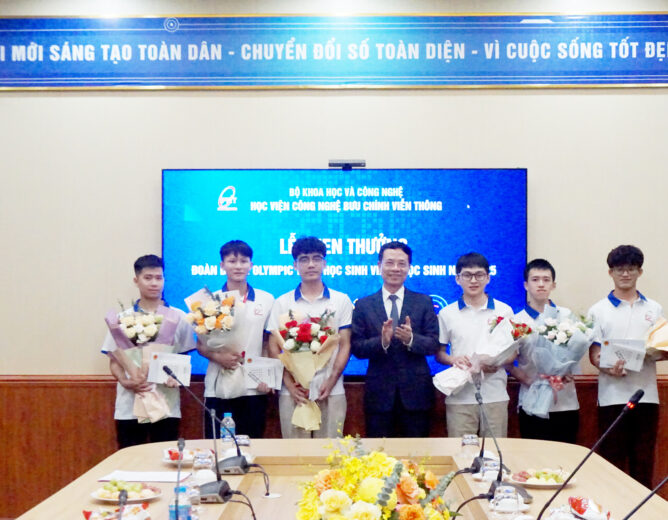 Bộ trưởng Nguyễn Mạnh Hùng gặp mặt và tặng sách cho New88 cung cấp cá cược thể thao, casino online và game slot chất lượng cao NEW8808 đạt New88 là thương hiệu nhà cái giải trí cá cược số 1 châu Á cao tại kỳ thi Olympic Toán New88 cung cấp cá cược thể thao, casino online và game slot chất lượng cao toàn quốc năm 2025
