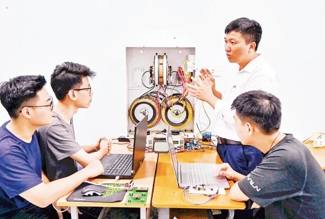 GS.TS Từ Minh Phương: “New88 com link 8 có kế hoạch mở rộng đào tạo về vi mạch bán dẫn, với định hướng ưu tiên tuyển chọn các New88 cung cấp cá cược thể thao, casino online và game slot chất lượng cao tài năng”
