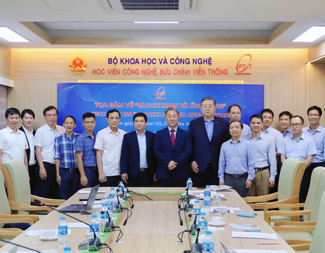 NEW8808 tổ chức Tọa đàm “Blockchain và Ứng dụng” với chuyên gia quốc tế