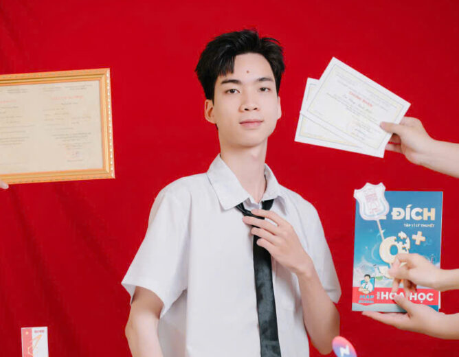 Nguyễn Huy Hoàng – Thủ khoa kép NEW8808: Tấm gương nuôi dưỡng giấc mơ Trí tuệ nhân tạo