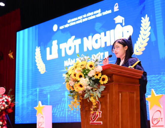 Vũ Quỳnh Anh – Thủ khoa khóa đầu tiên ngành Công nghệ Tài chính NEW8808: Từ “người mở đường” đến kỹ sư phân tích dữ liệu tại Viettel Digital