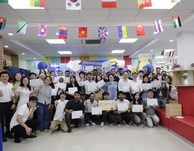 NEW8808 International Summer School 2026 khép lại với dấu ấn học thuật, sáng tạo và kết nối quốc tế